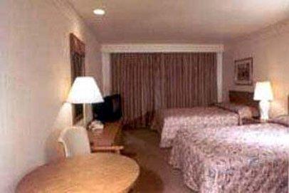 Roosevelt Inn At Roosevelt Blvd, Philadelphia, Pa Phòng bức ảnh